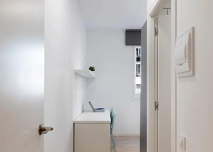 Laresibcn Minimum 31 Nights Barcellona